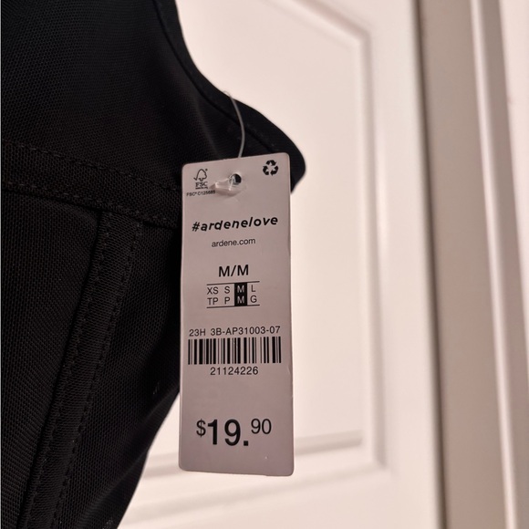 Ardene Black Mesh Paneled Crop Top - Picture 2 of 2